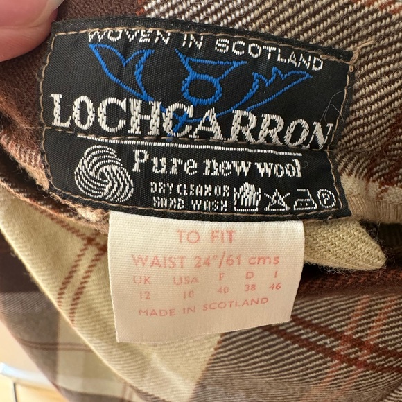 Vintage Wool Tartan Neutral Tan Brown Plaid Pleated Skirt Kilt w/Buckles 24" - Picture 5 of 5